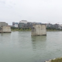 Během jara 2014 všech pět polí staré konstrukce z Dunaje zmizelo. Tu novou vyrobili ve Vítkovicích a dopraví ji do Bratislavy po silnici.