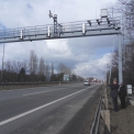 Obr. 2 – Vzorová WIM stanice na silnici I/52 v Brně, která provádí kontinuální měření v pravém jízdním pruhu.