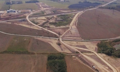 U obce Úsilné již roste nová křižovatka pro dálnici D3
