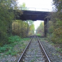 Jižní kolej – zde projíždí vlaky nákladní obsluhy do areálu Černá za Bory