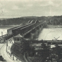 Obr. 1 – Starý most v době 1. republiky