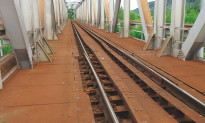 Ocelové mostnice – moderní alternativa mostnic dřevěných