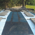 Obr. 1 – Asfaltový izolační pás na betonové mostovce (zdroj: vlastní)