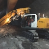 Rypadlo R 950T na výstavbě tunelu u slovenského Ružomberku