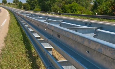 Liberty Ostrava úspěšně otestovala inovovaný typ ocelového silničního svodidla