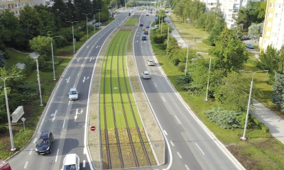 Zelená tramvajová trať = cirkulární ekonomika a přizpůsobení se klimatu = kolejový absorbér hluku s funkcí retence vody BRENS STERED