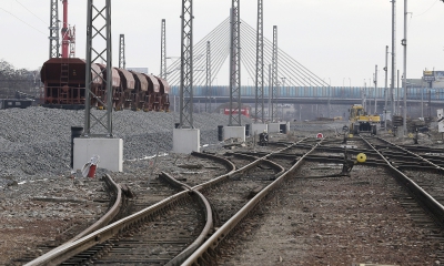 Optimalizace traťového úseku „Praha Hostivař – Praha hl. n., II. část“ pokračuje, aktuálně se nejvíce mění železniční stanice Vršovice