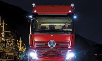 Nový Actros: Výrazný přínos k vyšší bezpečnosti, hospodárnosti a konektivitě