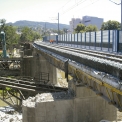 Obr. 7 – Stabilizované kolejové lože při výstavbě mostu v Čerčanech