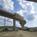 Pohled na nosnou konstrukci mostu SO 204, který je součástí MÚK Strakonická v úseku 513 vnějšího pražského okruhu (Skanska DS a. s.)