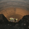 Pracovníci razící tunel Blanka dnes prorazili první tubus tunelu