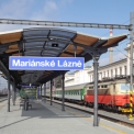 Železniční stanice Mariánské Lázně, zastřešení nástupišť a podchodu