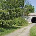 Obr. 7 – Opuštěný železniční tunel Slavíč – technická památka