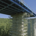 Loket – výsuv nosné konstrukce mostovky