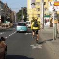 Piktogramový koridor pro cyklisty (V 20), Praha 3, Vinohradská ulice