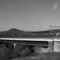Klášterec nad Ohří (nový stav) – spřažená konstrukce s železobetonovou mostovkou s kolejovým ložem