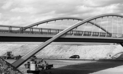 Obloukový most na rychlostní cestě R1 u Nitry