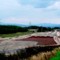 Celkový pohled na stavbu vylehčeného násypu (19. září 2008)