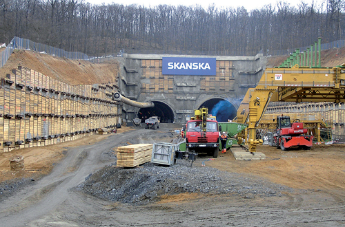 Stavba tunelu Vestec - Lahovice
